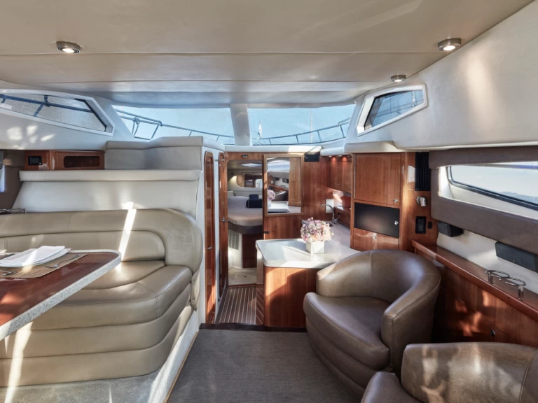 Båtuthyrning Régal Commodore 4260 i Lavrio på Samboat 