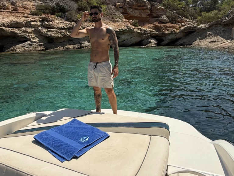 Hyr en Sea Ray Sea Ray 220 Select Sant Antoni de Portmany 