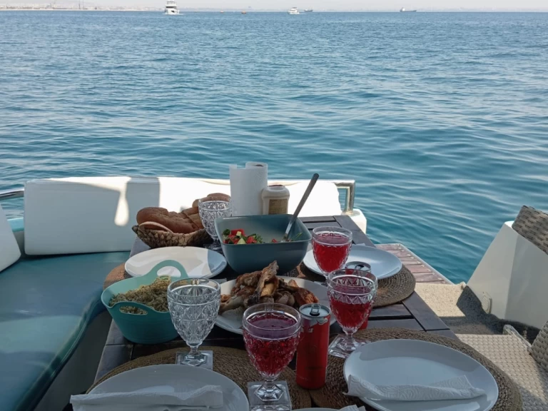 Yacht charter Antalya (City) billig Princess 20 M