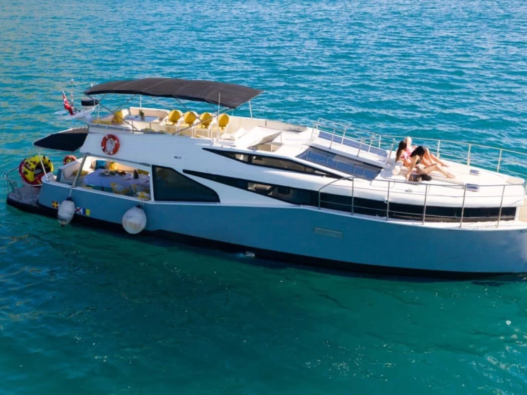 Princess Princess 20 M charter bareboat eller skeppad i Antalya (City)