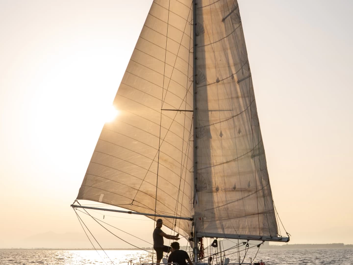 Uthyrning Badia de Roses - Aluminium AG4MC Consolation 37 av Samboat 