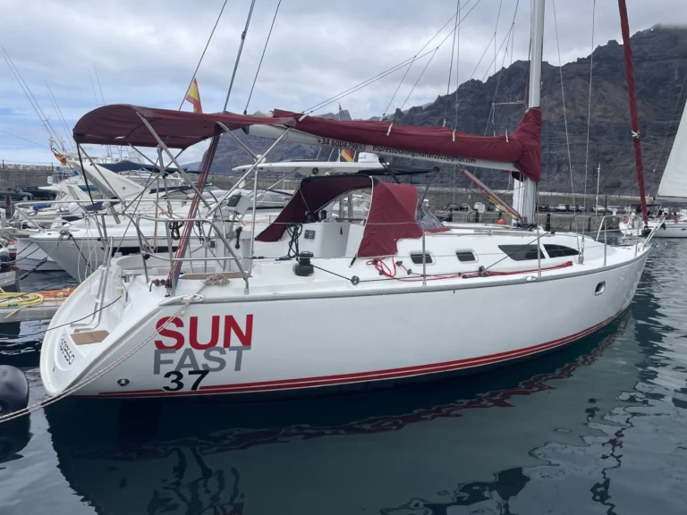 Båtuthyrning Jeanneau Sun Fast 37 i San Miguel De Abona på Samboat 