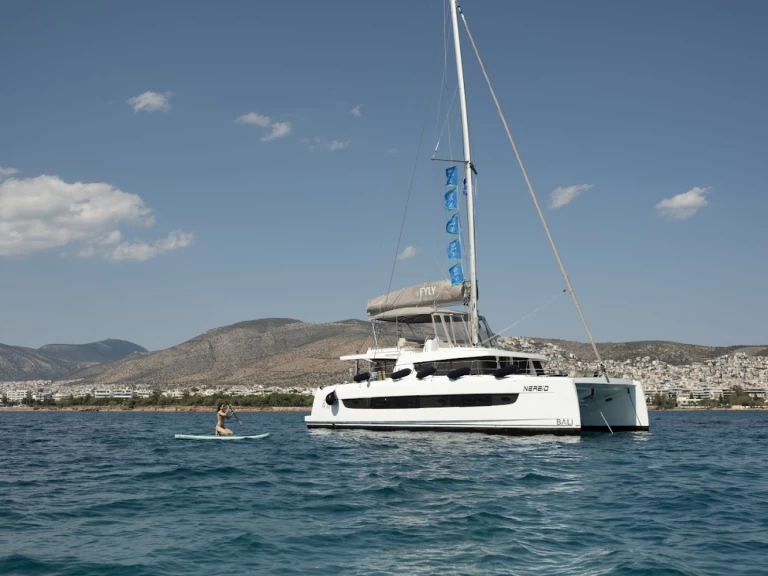 Bali Bali 4.8 charter bareboat eller skeppad i Mykonos (ostrov)