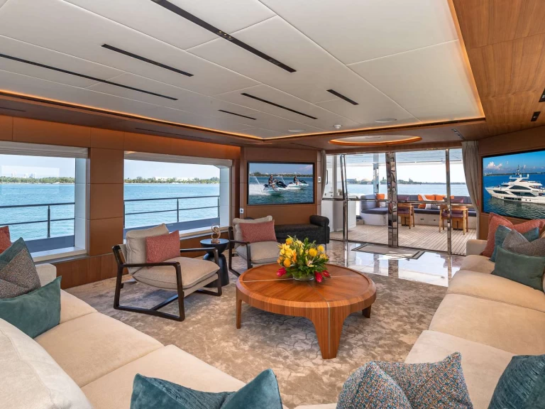 Hyr en Gulf Craft - Majesty Yachts RISING DAWN San Diego 