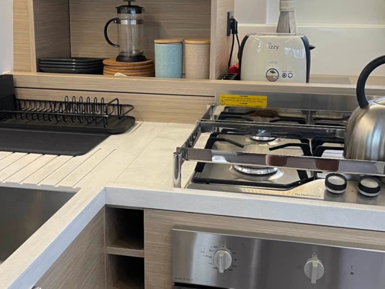 Uthyrning Katamaran  Lagoon med en båtlicens 