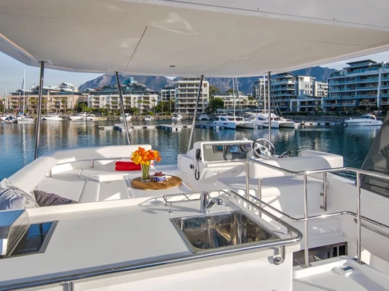 Yacht charter Miami  billig Leopard 43 Powercat