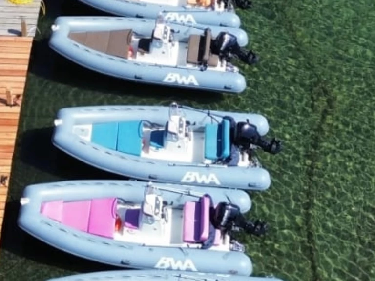 RIB för uthyrning Palau till det bästa priset 