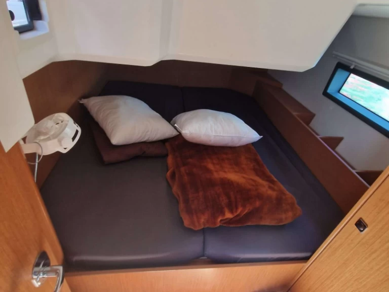 Uthyrning Preveza - Bavaria Bavaria C42 av Samboat 