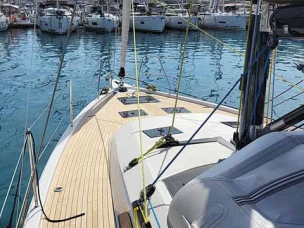 Hyr en Dufour Dufour 41 Performance Trogir  