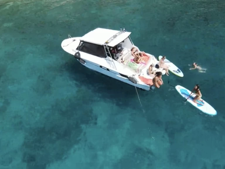 Uthyrning Motorbåt  i Hvar - Bayliner Trophy