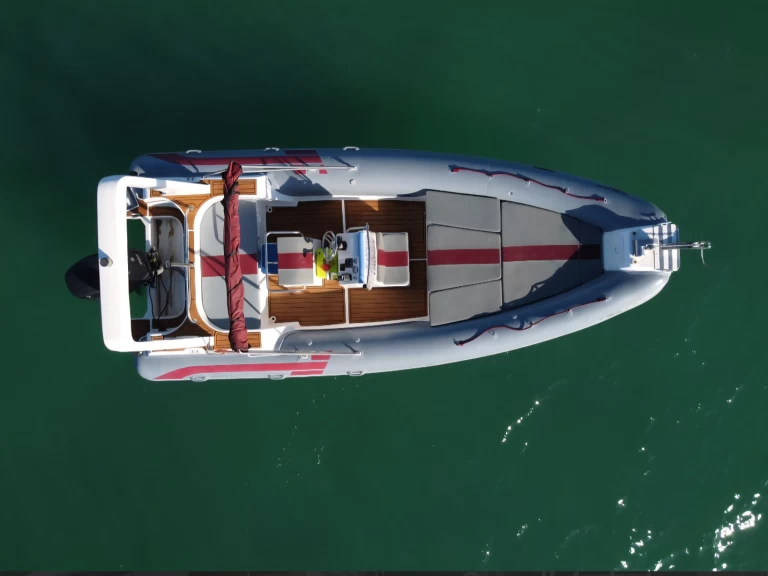 Rib 730 charter bareboat eller skeppad i Port d'Alcudia