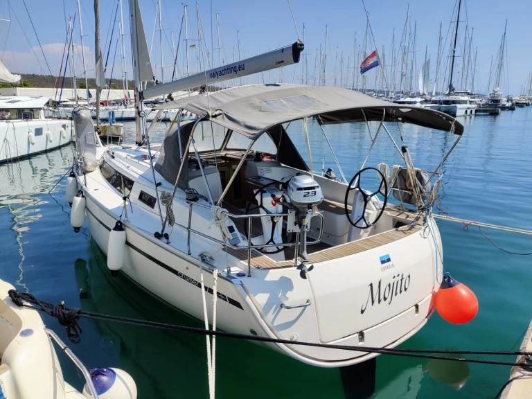 Uthyrning Sukošan - Bavaria Cruiser 37 av Samboat 