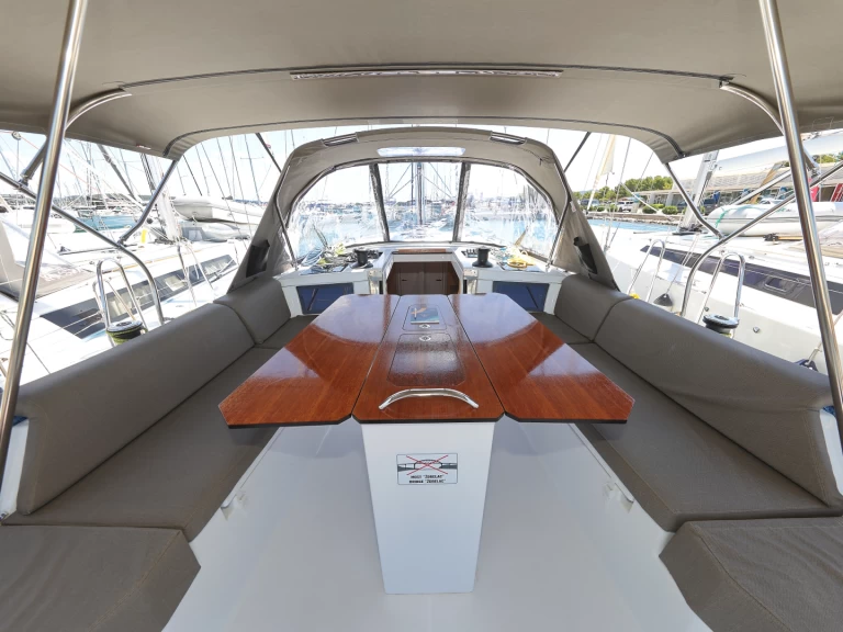 Hyr en Dufour Dufour 44 Primošten  