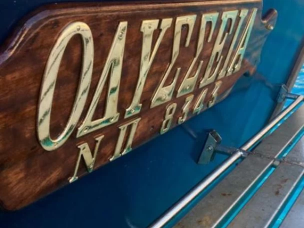 Uthyrning Segelbåt  Custom Made med en båtlicens 