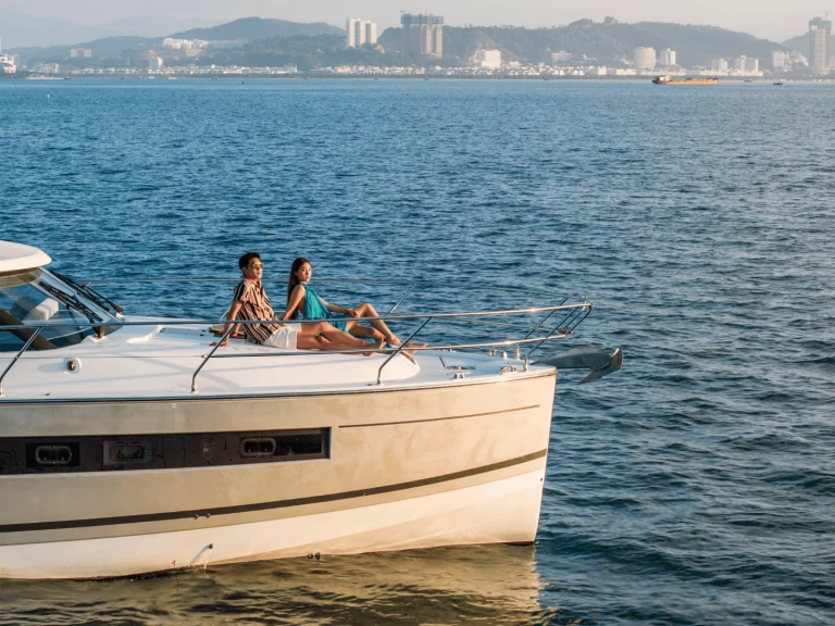 Båtuthyrning Jeanneau NC 14 i Hạ Long på Samboat 