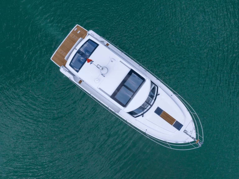 Motorbåt  för uthyrning Hạ Long till det bästa priset 