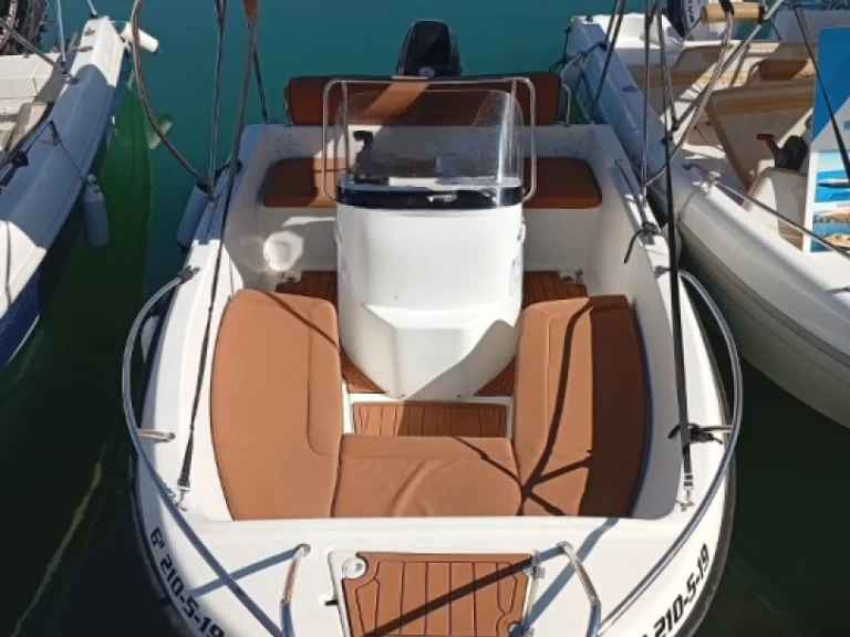 Yacht charter Malaga  billig 450 CC OPEN