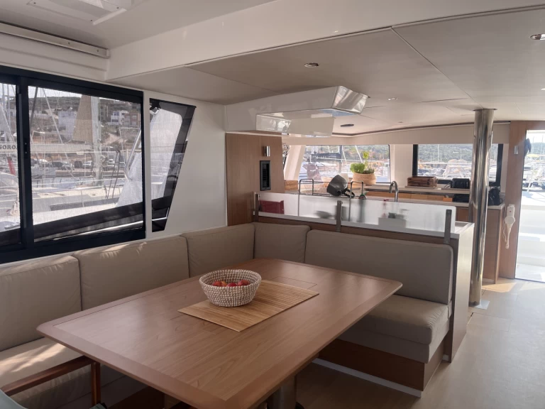 Båtuthyrning Bali Bali 4.6 (owner's version) i Lavrio på Samboat 