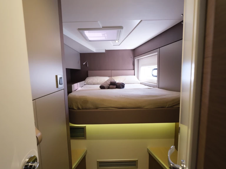 Katamaran  för uthyrning Capo d'Orlando till det bästa priset 