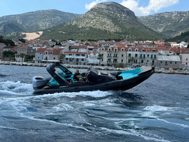 Yacht charter Bol billig 27