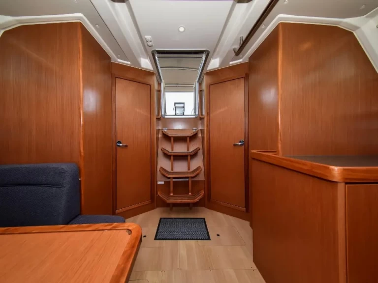 Segelbåt  för uthyrning Barcelona till det bästa priset 