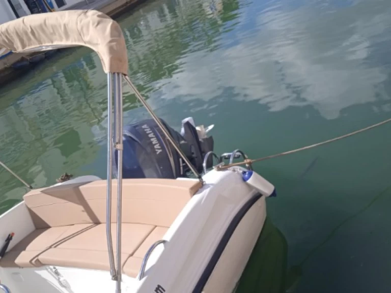 Uthyrning Ciutadella de Menorca - polyeste yacht Marion 630 cabine av Samboat 