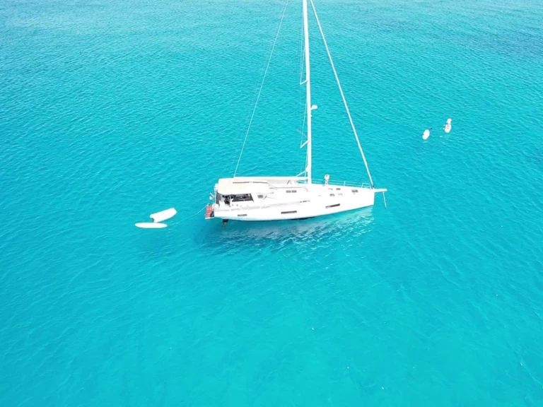 Hyr en Bénéteau Oceanis 60 Hyeres 