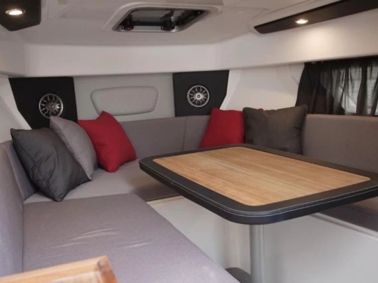 Motorbåt  för uthyrning s'Arenal till det bästa priset 