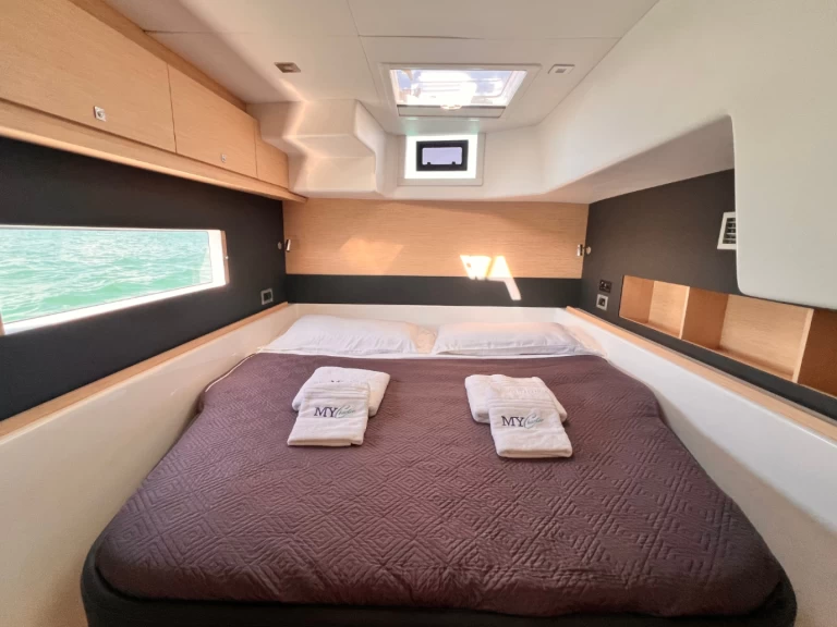 Yacht charter Castiglioncello billig Dufour Catamarans 48 Sail