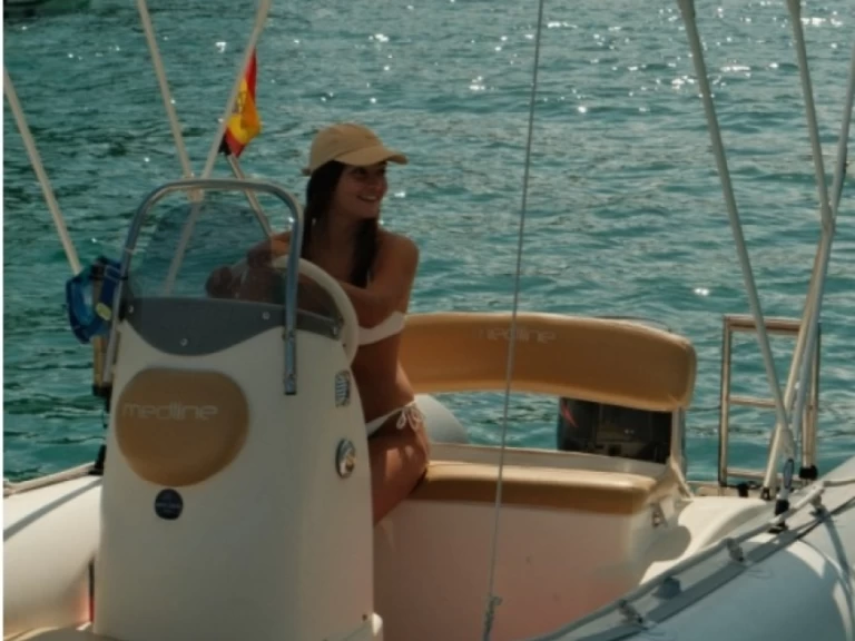 Båtuthyrning Zodiac Medline 500 i Port d'Addaia (City) på Samboat 