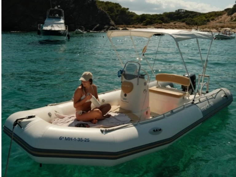 Hyra RIB med eller utan skeppare Zodiac Port d'Addaia (City) 