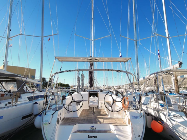 Uthyrning Biograd Na Moru - Bavaria Cruiser 46 av Samboat 