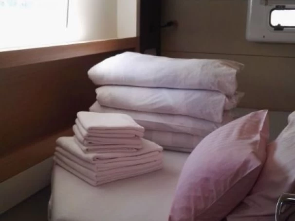 Yacht charter Murter-Kornati billig Nautitech 40