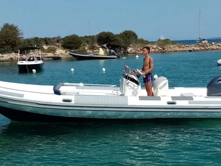 Hyra RIB med eller utan skeppare Bsc Palau 