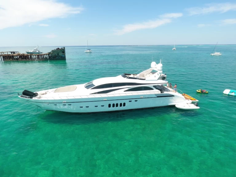 Uthyrning Lyx yacht i Miami Beach - Leopard Leopard 105