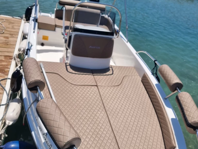 Uthyrning Agios Nikolaos - Karel F17 av Samboat 