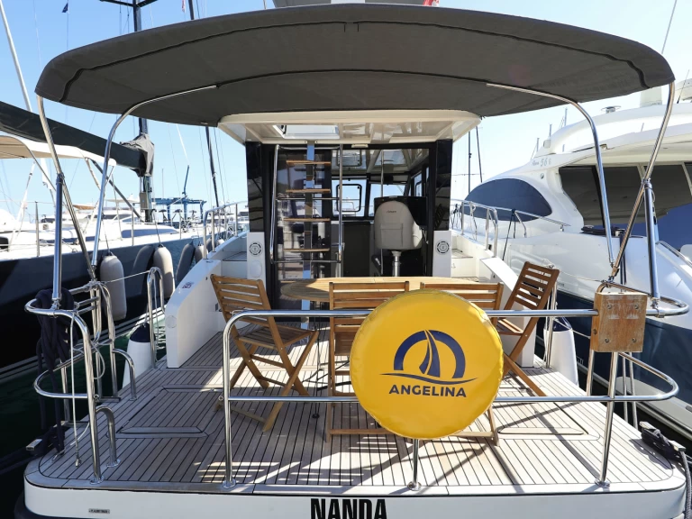 Uthyrning Lyx yacht i Punat - Cobra Yachts Futura 40 Grand Horizon