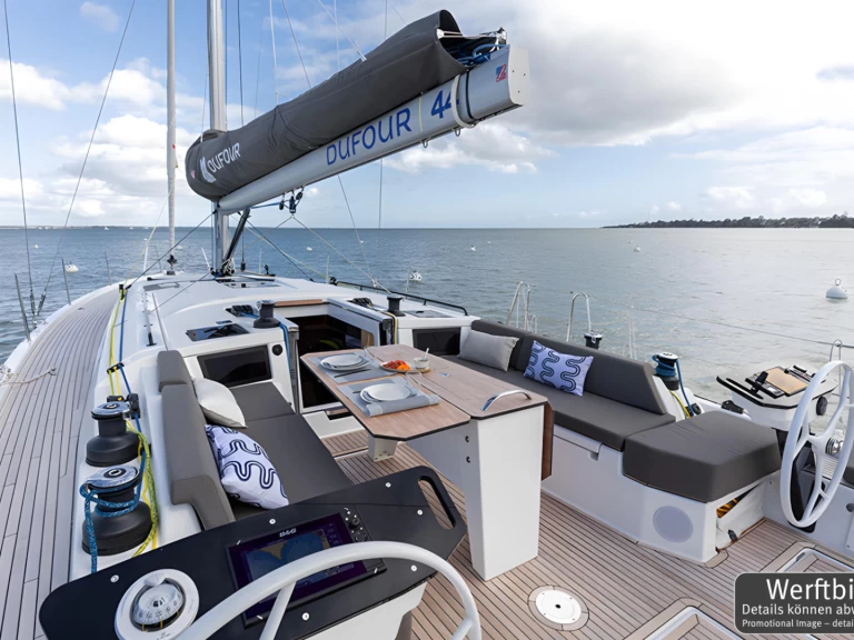 Dufour Dufour 44 charter bareboat eller skeppad i Palma de Mallorca