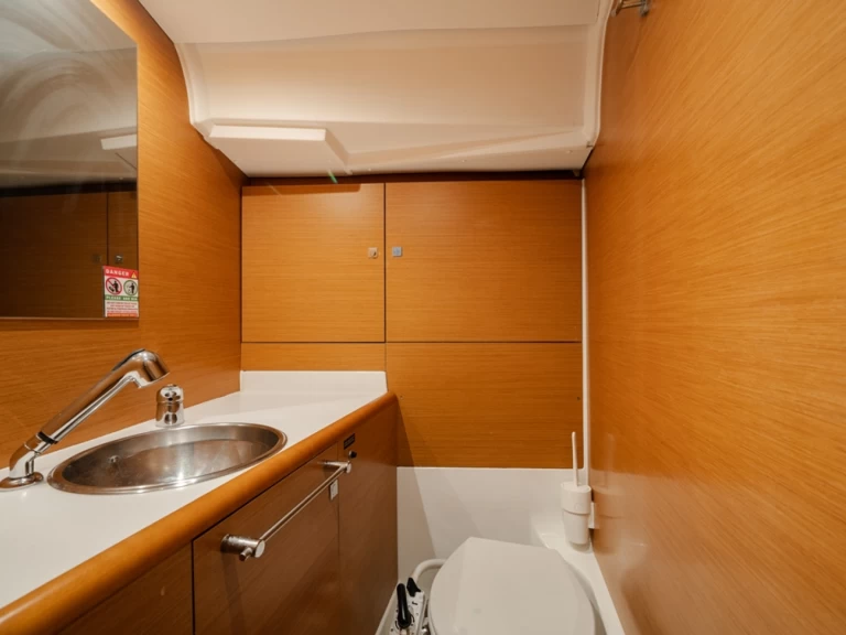 Uthyrning Segelbåt  i Lavrio - Jeanneau Sun Odyssey 409