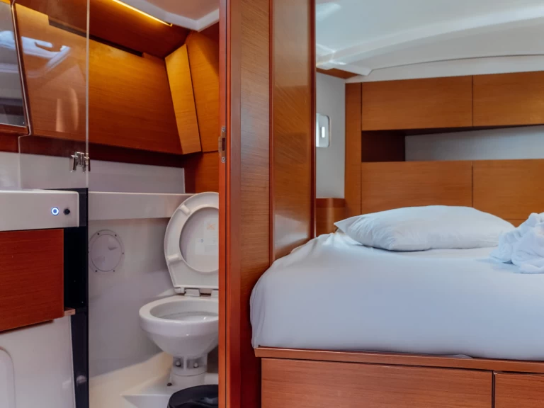 Yacht charter Kos  billig Sun Odyssey 410