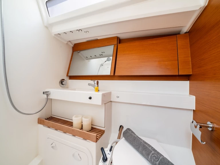 Uthyrning Lavrio - Jeanneau Sun Odyssey 440 av Samboat 