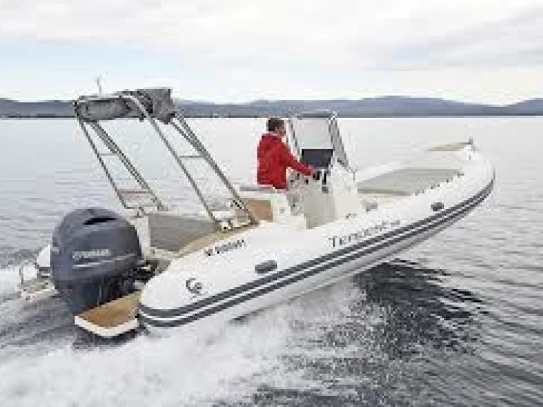 Hyr en Capelli CAPELLI TEMPEST 700 Arzon 