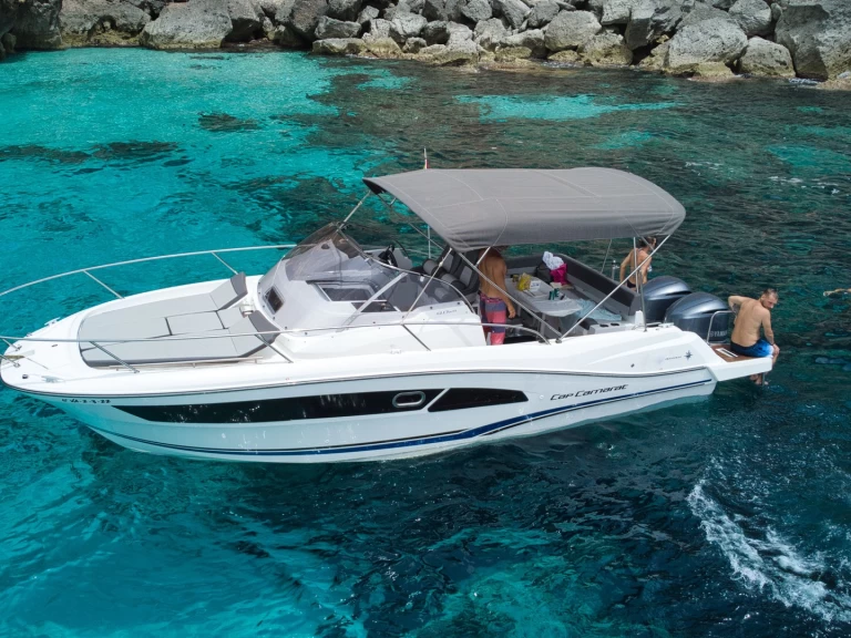 Hyr en Jeanneau Cap Camarat 9.0 WA Alcocéber 