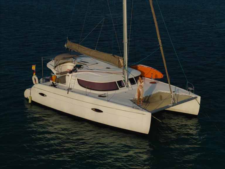 Båtuthyrning Fountaine Pajot LIPARI 41 EVOLUTION i San Blas Islands på Samboat 