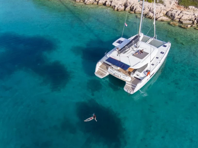 Uthyrning Katamaran  i Pula  - Lagoon Lagoon 42