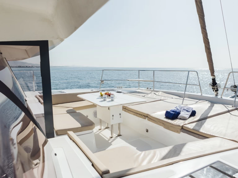 Yacht charter Alimos billig Bali 4.8