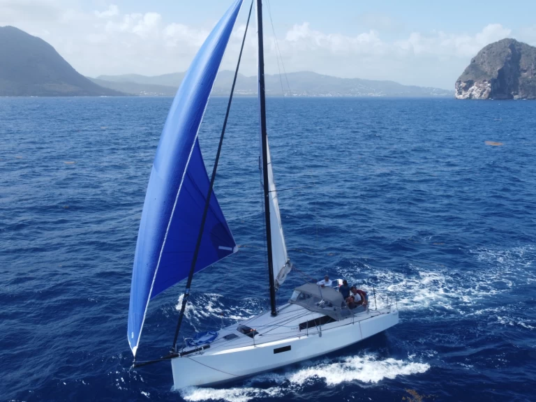 Yacht charter Port de Fort-de-France billig Pogo 30