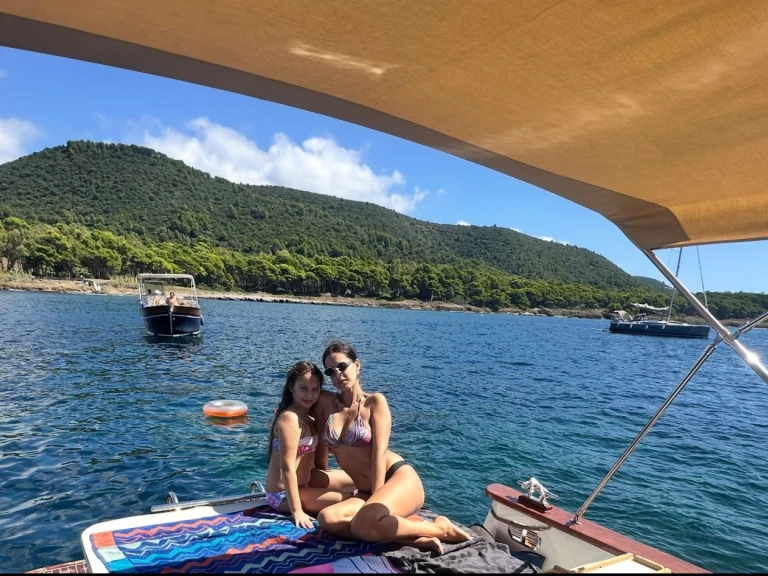 Motorbåt  för uthyrning Salerno till det bästa priset 