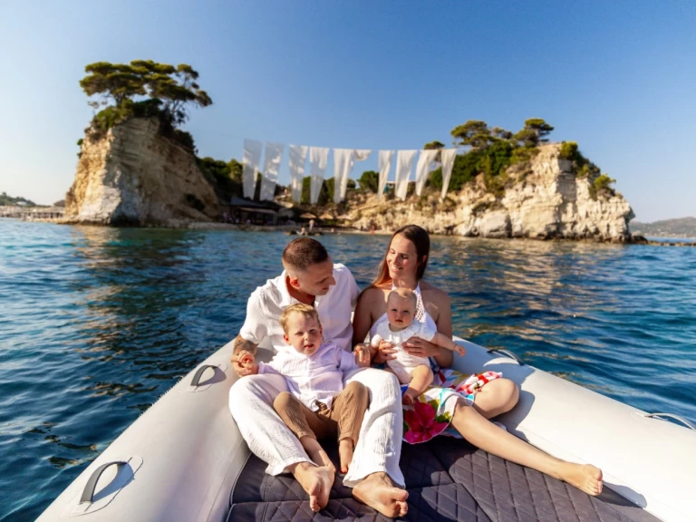 Hyr en Bsc BSC 61 Zakynthos  