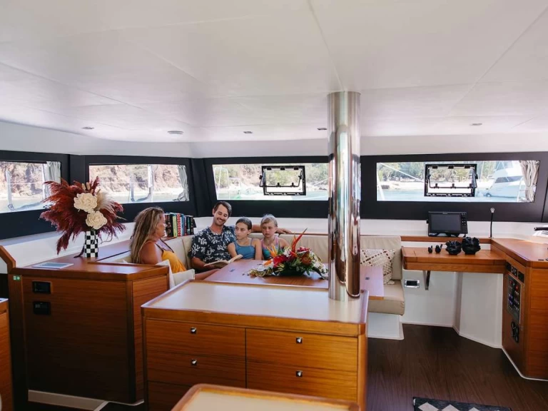 Dufour AQUANIMITY charter bareboat eller skeppad i Brittiska Jungfruöarna